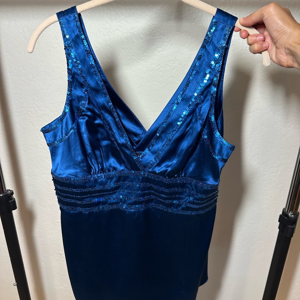 VINTAGE BEBE Blue Sequin top